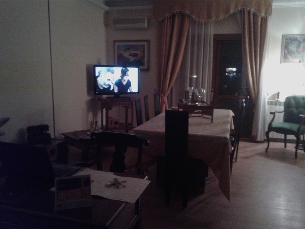 B&B Roma Per Fiera E Aeroporto Понте-Галерия Экстерьер фото
